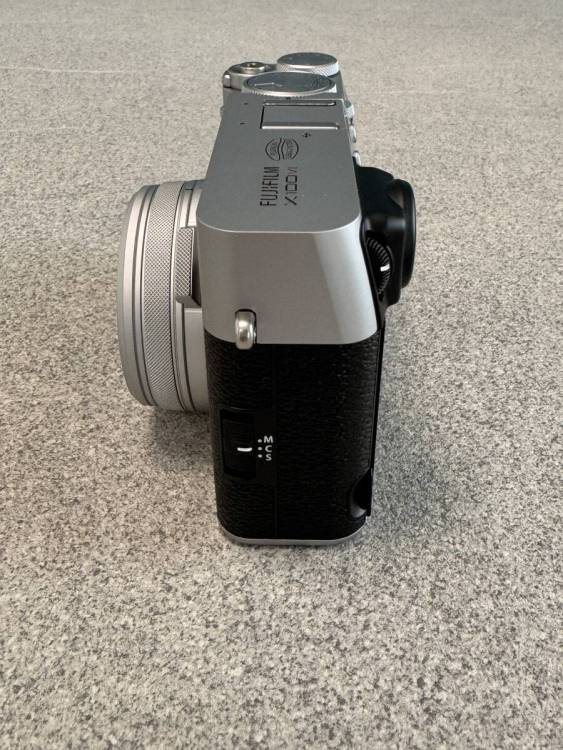 FUJIFILM X100VI シルバー 美品 + おまけ付き