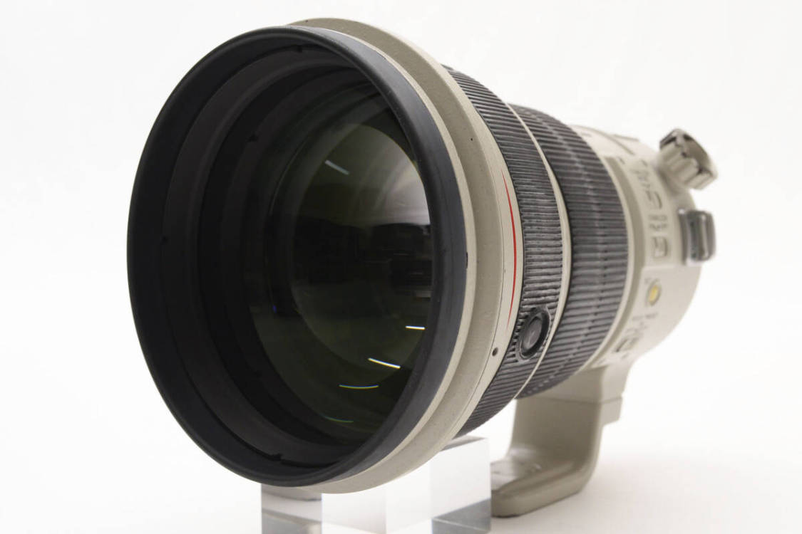 激レア！【F2.0 明るい単焦点望遠レンズ】 Canon キャノン EF 200mm F2.0 IS USM　フルサイズ対応 ケース付き カメラ 動作好調 #9777