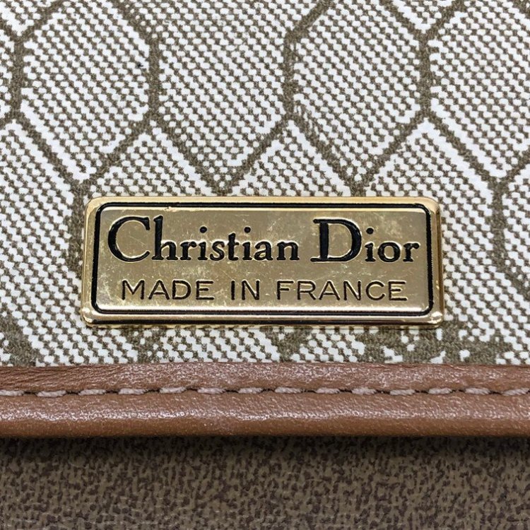 Christian Dior　クリスチャンディオール　ハニカム　チェーン　ショルダーバッグ【DBADE064】