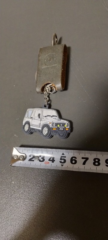 スズキ/suzuki　【ラバーキーホルダー】【ジムニーJA11 リバーシブル　両面色違い