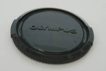 古い　初期　オリンパス　OM　フロント　レンズキャップ　 49ｍｍ　クリップオン式　 中古品