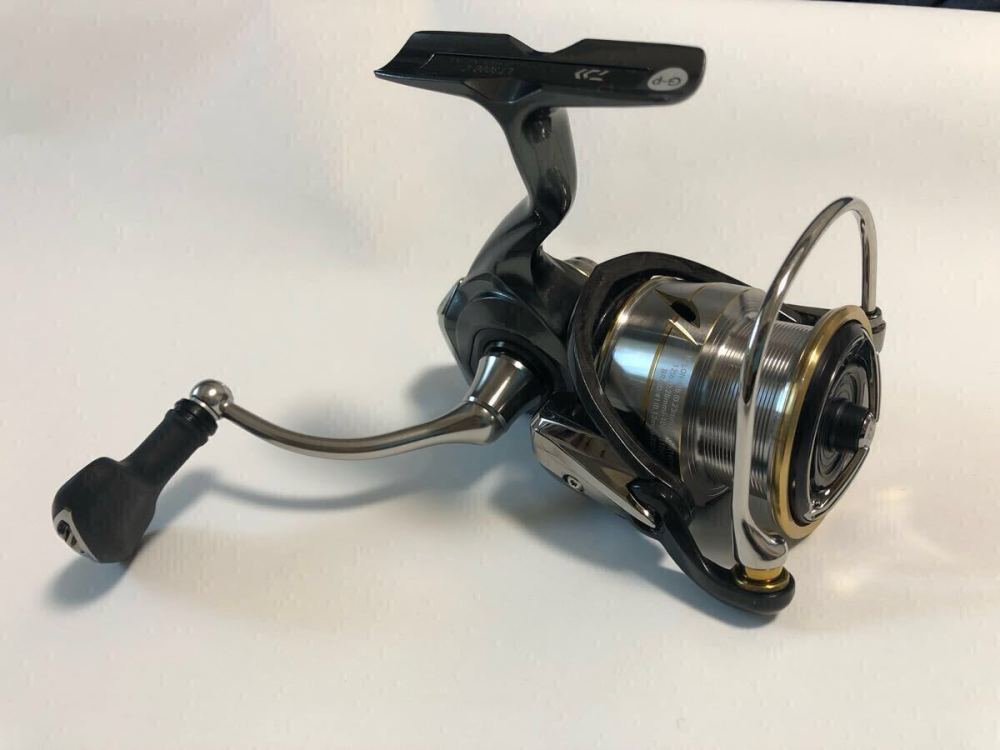 ダイワ 20 ルピアスLT3000-C スピニングリール DAIWA LUVIAS 定価48,180(税込) リール