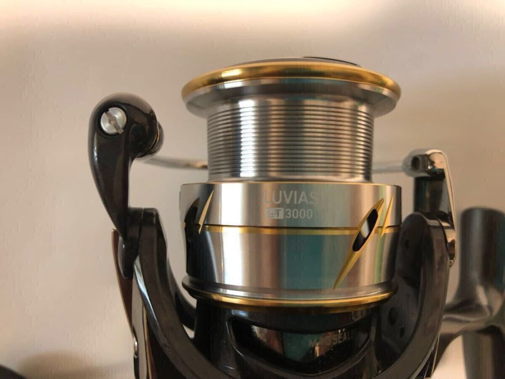 ダイワ 20 ルピアスLT3000-C スピニングリール DAIWA LUVIAS 定価48,180(税込) リール
