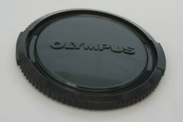 旧　初期　オリンパス　 OM フロント　レンズキャップ　49ｍｍ　 クリップオン式 中古美品 