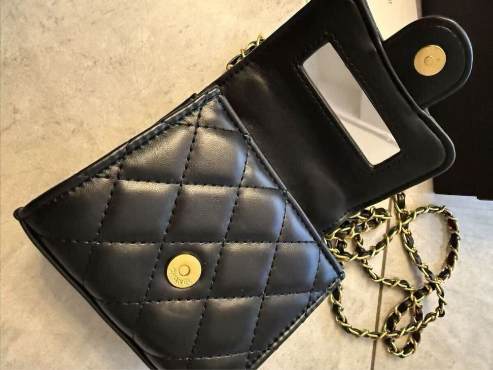 CHANEL シャネル　ショルダー・ハンドバッグ　会員様ギフト　ノベルティ