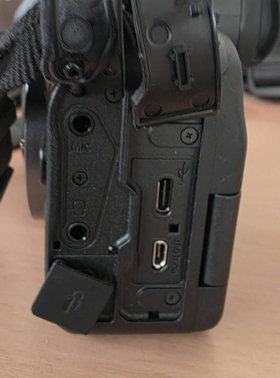 17207【1円スタート】キヤノン EOS R6 Mark II ミラーレス一眼カメラ RF 24-105mm F4 L IS USM レンズ　充電器欠品 現状品 中古品