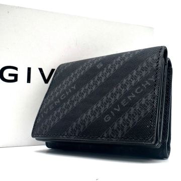 【未使用級】GIVENCHY ジバンシー 三つ折り財布 総柄 ロゴ コンパクトウォレット レザー 黒 ブラック ユニセックス 男女兼用 箱付き