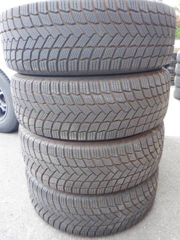 １円スタート！売り切り！　未使用に近い　225/65R17　４本　ミシュラン　X-ICE SNOW SUV　RAV4　ハリアー　レクサスNX　CX-5等に