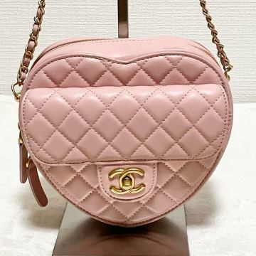 【新品級・正規品】CHANEL シャネル ハート シェイプ ショルダーバッグ ピンク ゴールド金具 ターンロック ココマークシリアルシール有り 