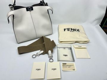【美品】FENDI フェンディ/peekaboo ピーカブー/ エックスライト レギュラー/ 2Way ハンド ショルダーバッグ/ホワイト/2018年