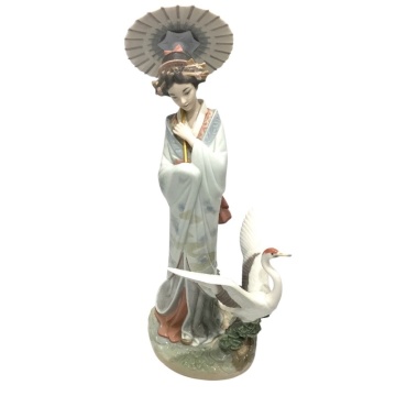 1円 LLADRO リヤドロ MIYABI 磁器 日本庭園 花模様 着物 番傘 和 8253【中古】JA-115
