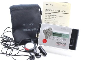 【ト石】 SONY ソニー WALKMAN カセットウォークマン WM-GX677 ソフトケース・取扱説明書付き 通電確認済み TC231EWH05