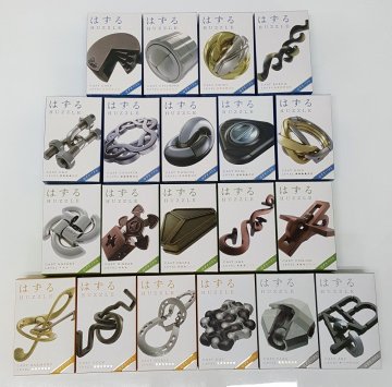 《ジャンク扱い品》はずる 20個 セット 立体パズル 知恵の輪 HUZZLE HANAYAMA《生活・80サイズ・福山店》O2090