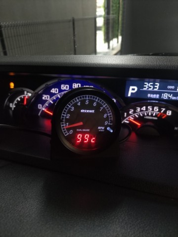 pivot★DXT★タコメーター★水温★電圧★送料込