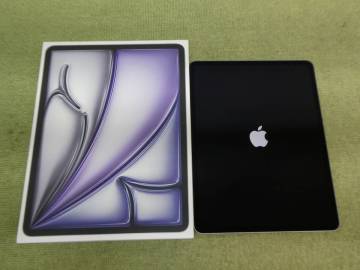 161-X27) 中古品 iPad Air 13インチ (M2) Wi-Fi 512GB スペースグレイ 