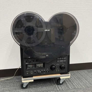 G009-F5-262 AKAI アカイ GX-635D オープンリールデッキ リールカバー有り オーディオ機器 通電確認済み FF