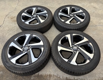☆2022年 トヨタ ライズ ダイハツ ロッキー A202A 純正アルミ DUNLOP ENASAVE EC300+ 195/60R17☆