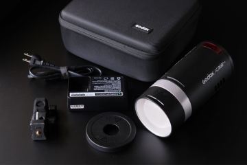 ★送料無料！ゴドックス Godox AD300pro ストロボ　ジャンク品 ★