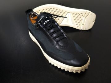 試し履き程度 フェラガモ 7.5M Ferragamo ♯TZ62053 最上位トラメッザ 黒×グレー コンビレザースニーカー 541