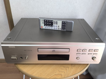 ♪♪♪ DENON/デノン DCD-1550AR CDプレーヤー リモコン付 ジャンク ♪♪♪