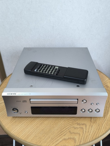♪ ONKYO/オンキヨー C-733 CDプレーヤー リモコン付 ♪