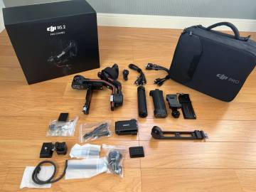 【美品】DJI RS 2 Pro Combo｜室内練習＋外使用1回のみ！【即決歓迎】