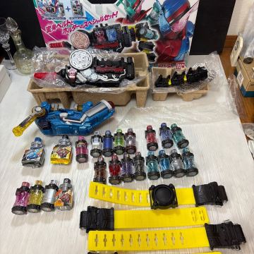 仮面ライダービルド 変身ベルト フルボトル DXビルドドライバー まとめ売り　写真10枚目はDX版ではありません。