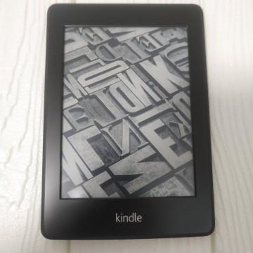 【良品】Amazon Kindle Paperwhite 第5世代 3G