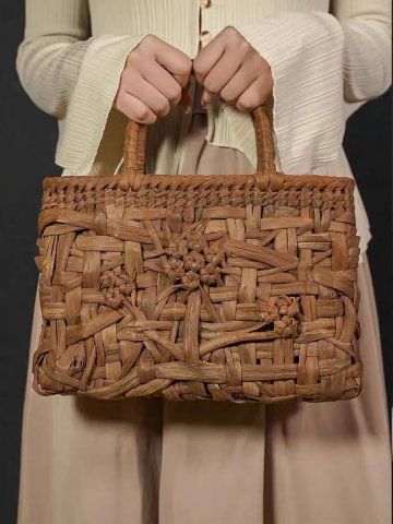 新作★高級UPハンドバック 職人手作り良品　山葡萄かごバッグ 手編み山葡萄籠バッグ バスケット籐かご