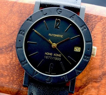 ブルガリブルガリ BB33VLD カーボン ブラック 香港限定　Limited Edition Black Dial メンズ 自動巻き (美品、OH済み) / 33mm