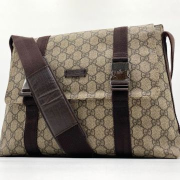 1円【希少】グッチ GUCCI メンズビジネス ショルダーバッグ メッセンジャーバッグ GGスプリーム PVC レザー GG柄 A4 斜め掛け ロゴ 大容量