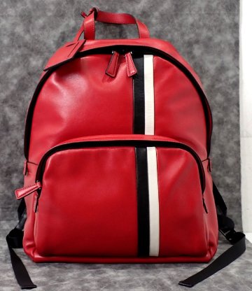 レザー！美品 プラダ 2VZ066 三角ロゴ トライアングルロゴ リュック レッド バックパック ボディバッグ 2078