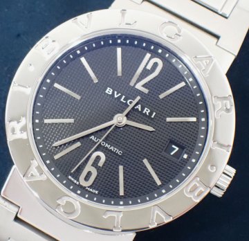 新型ベルト 定価50万円↑磨き済 超美品 ブルガリ BB38SS ブルガリブルガリ メンズ 自動巻 時計 メッシュ 黒文字盤 2566