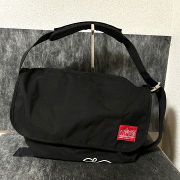 Manhattan Potage マンハッタンポーテージ　 メッセンジャーバッグ　 ショルダーバッグ　ブラック　＊103