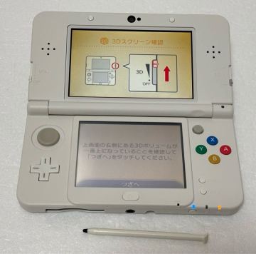 (1円〜)Newニンテンドー3DS ホワイト　動作品 Nintendo ニンテンドー 任天堂