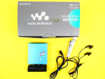 S) (GF-9) SONY ソニー MD WALKMAN / MZ-E520 音響機器 オーディオ @60 (7)