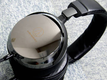 Audio-Technica ◆ オーディオテクニカ　ヘッドホン　　ATH-AP2000Ti　　状態良好 ◆ チタニウムハウジング採用　音出し確認済み