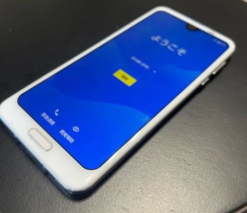 SHARP AQUOS SH-03K ホワイト 利用制限 『〇』　SIMロック解除済み ドコモ sense3 アンドロイド