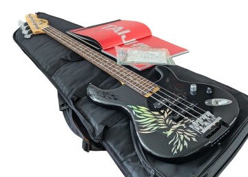 Killer KB-CRIMINAL BASS 沢田泰司　Signature TAIJI フェニックス キラー 受注生産品　X Japan hide 関連