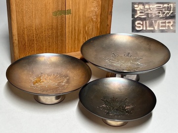 【瑞】造幣局製　silver　銀盃　三組盃　総重量：２１５ｇ