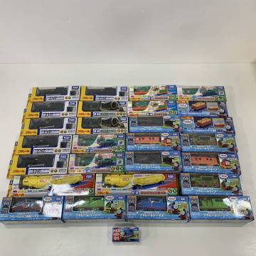 07w5771★1円~プラレール27両 トミカ1つ まとめ 大量 トーマス パーシー ウィフ ブルーノ 蒸気機関車 ロングタンク運搬車 未開封 中古品
