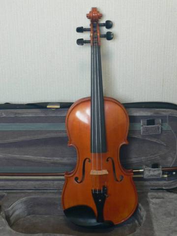 バイオリン　4/4　チェコ製　美品