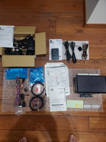 パナソニック　10インチフローティング大画面カーナビCN-F1X10BD　ETC2.0車載器CY-ET2010D ドライブレコーダーCA-DR03TD　3点セット