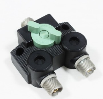 第一電波工業　CX-210　同軸切替器　1回路2接点