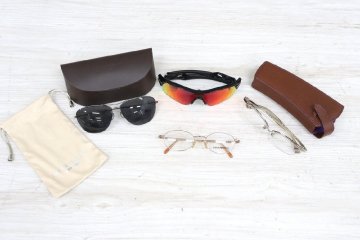 【行董】サングラス 眼鏡 4点まとめ EMPORIO ARMANI OAKLEY RADAR OLIVER PEOPLES TITANIUM 999.9 ケース 現状品 TA226ABY01