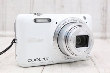 【ト長】 ◎Nikon ニコン COOLPIX クールピクス S6600 コンパクトデジタルカメラ ホワイトカラー 撮影 記念 写真 難あり IA199IOC75