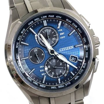 美品 CITIZEN シチズン ATTESA アテッサ エコドライブ 腕時計 AT8040-57L 電波ソーラー クロノグラフ カレンダー チタン 動作確認済み