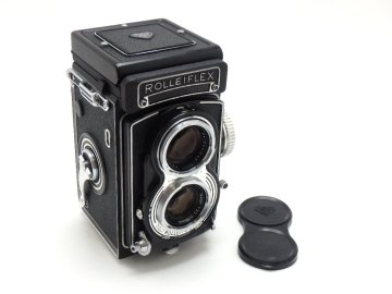 1円★ハローカメラ★7810 ローライフレックス Rolleiflex Tessar 75mm F3.5 B.2228257 動作品 即決あり 二眼レフ【外観は綺麗】　