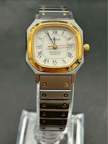 杉本　7月　NO.303　TISSOT　腕時計　3針　稼働なし　ホワイト文字盤　SEASTAR　quartz C300-G　シルバー　ゴールド　汚れ傷あり　小物