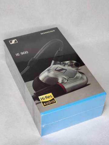 *1円スタート*送料無料*【未開封・未使用】Sennheiser ゼンハイザー　IE900　カナル型　有線イヤホン ワイヤードタイプ ハイグレードモデル